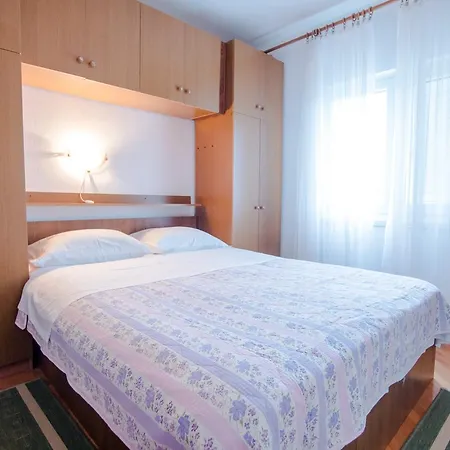 Apartment Barbat 14884a *